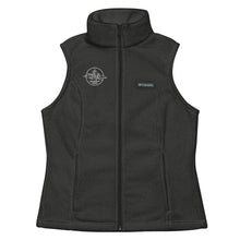 Load image into Gallery viewer, Curve Fitted Logo Patch Vest